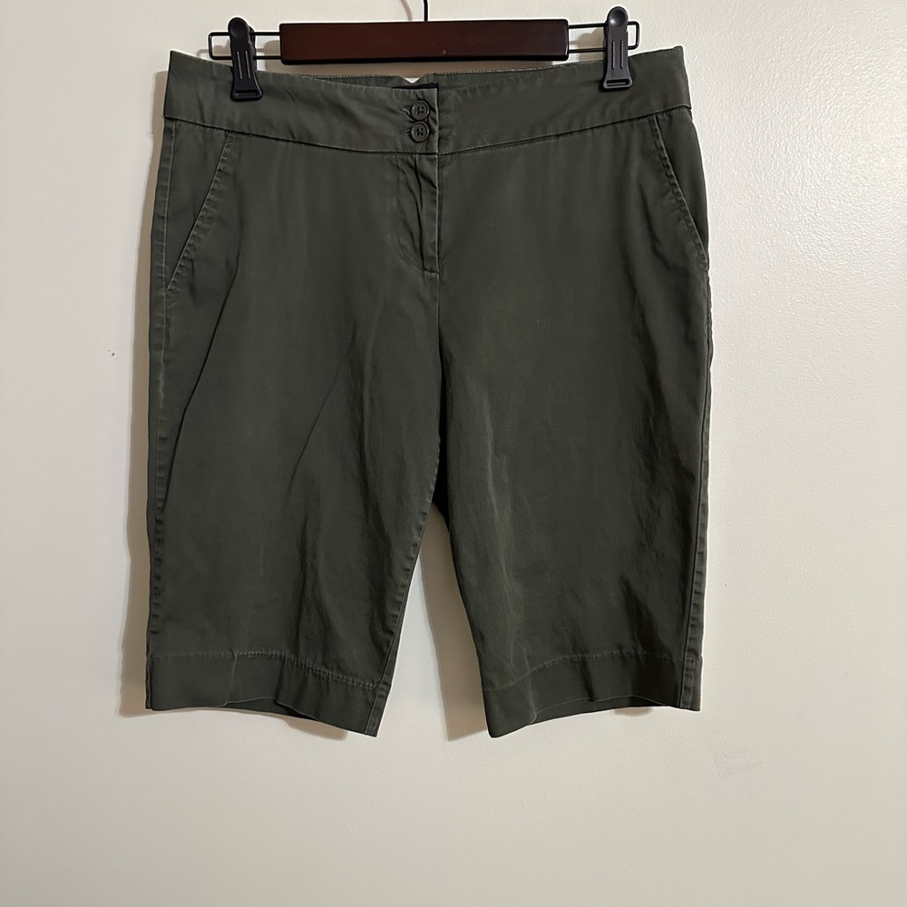 The Limited Cassidy Fit Dark Green Cotton Shorts, Size 8